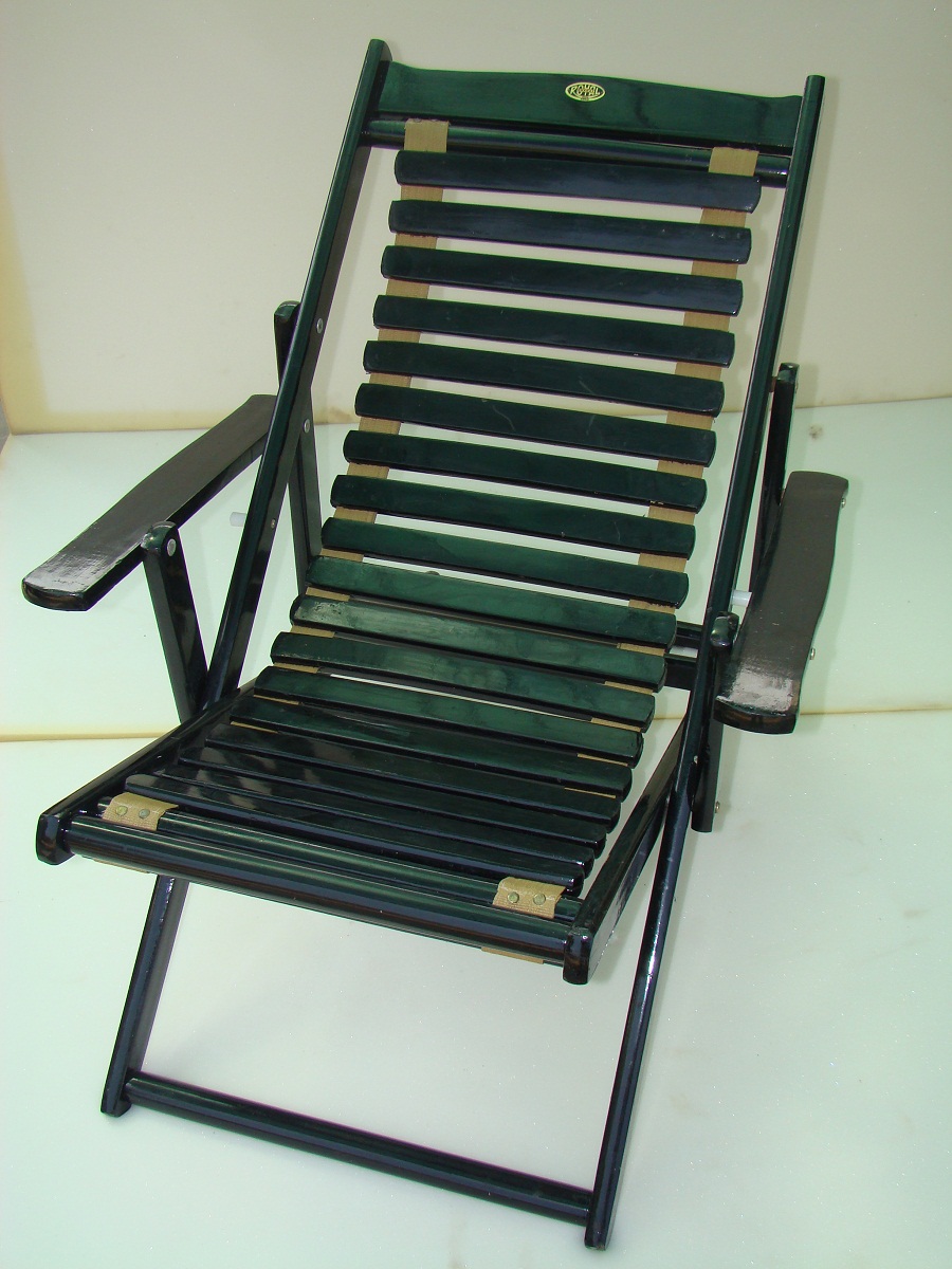 Wooden Folding Comfort Fit Chair